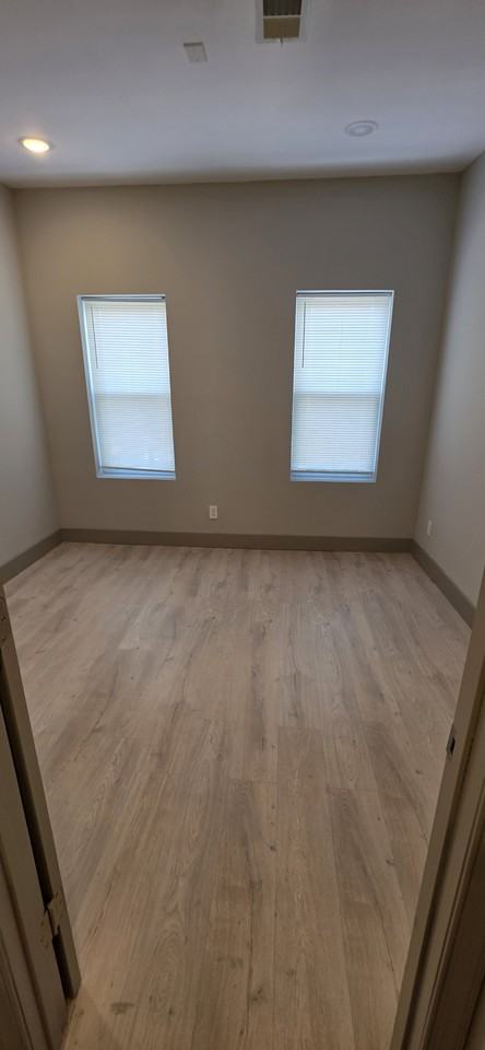 533 N Belnord Ave #B - Photo 5 of 10