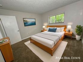 64 Newport Cir #3B - Photo 1 of 1