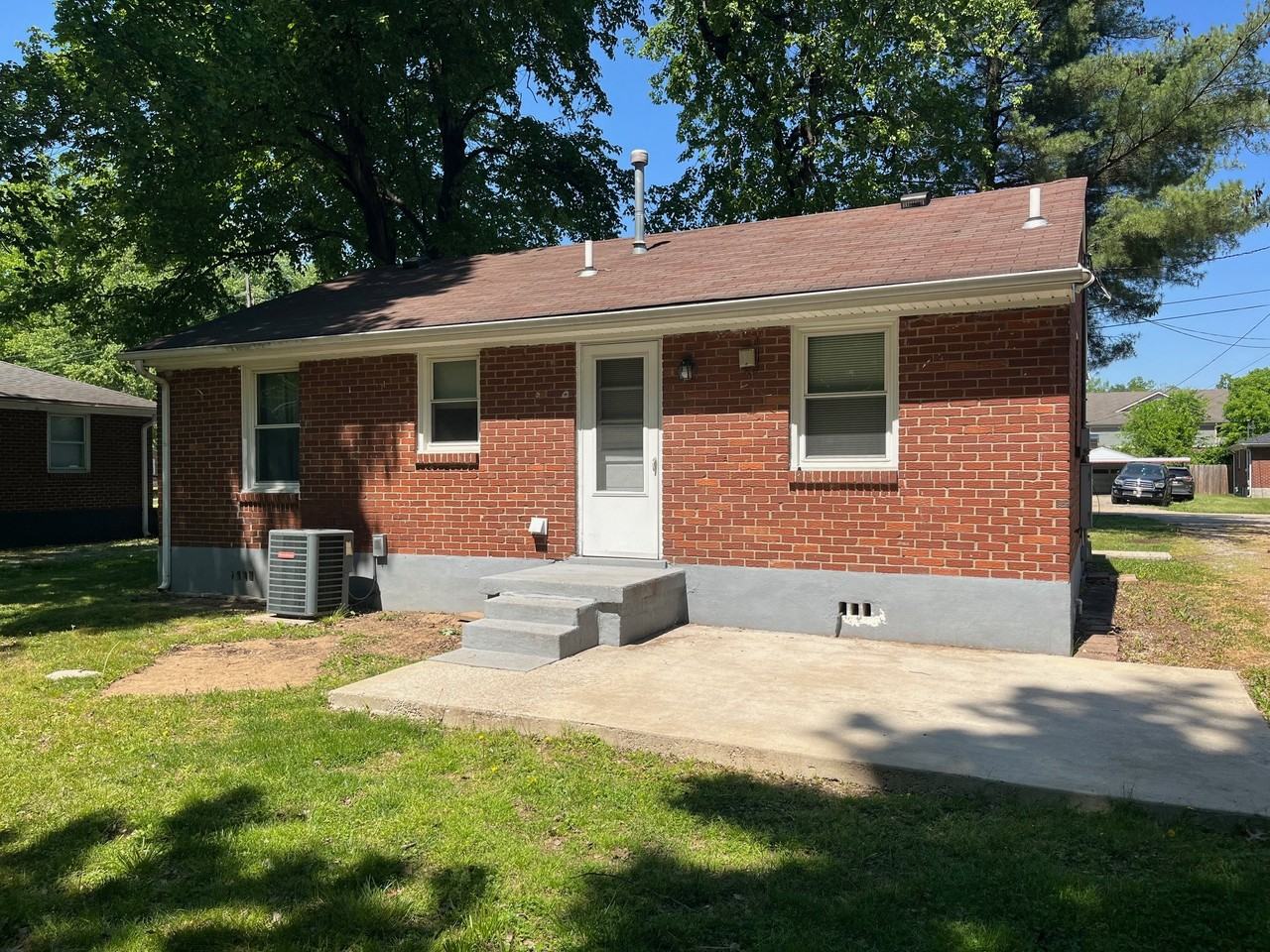 3204 Donald Dr - Photo 5 of 16