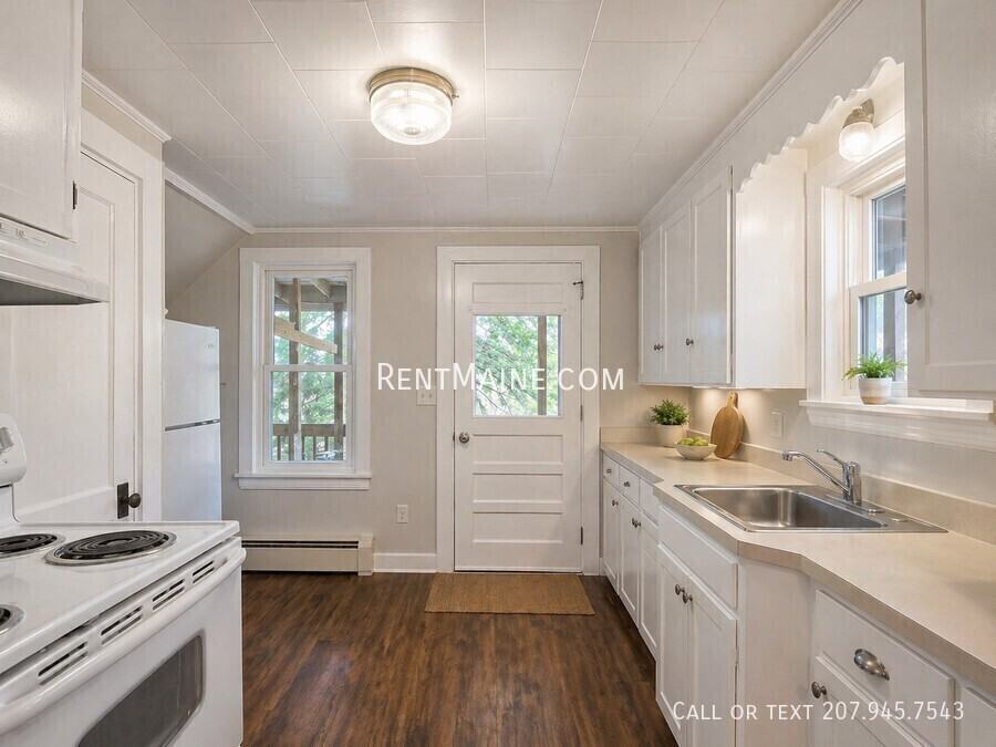 64 Elm St #5 - Photo 3 of 12