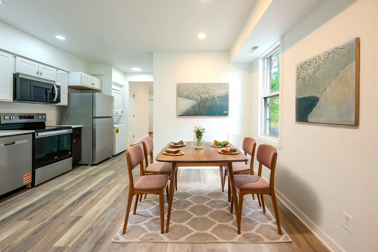 5347 Ames St Ne - Photo 4 of 23