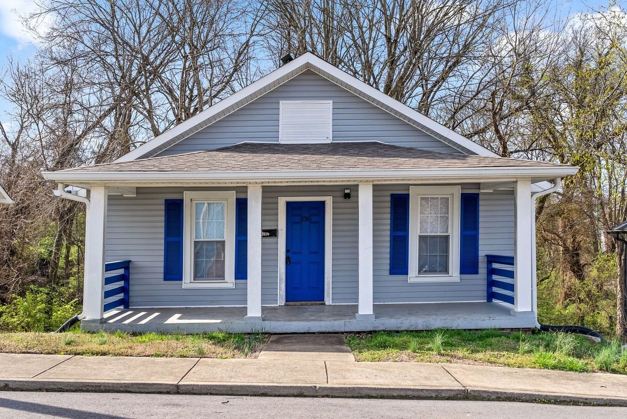 1016 Coulter St - Photo 2 of 27