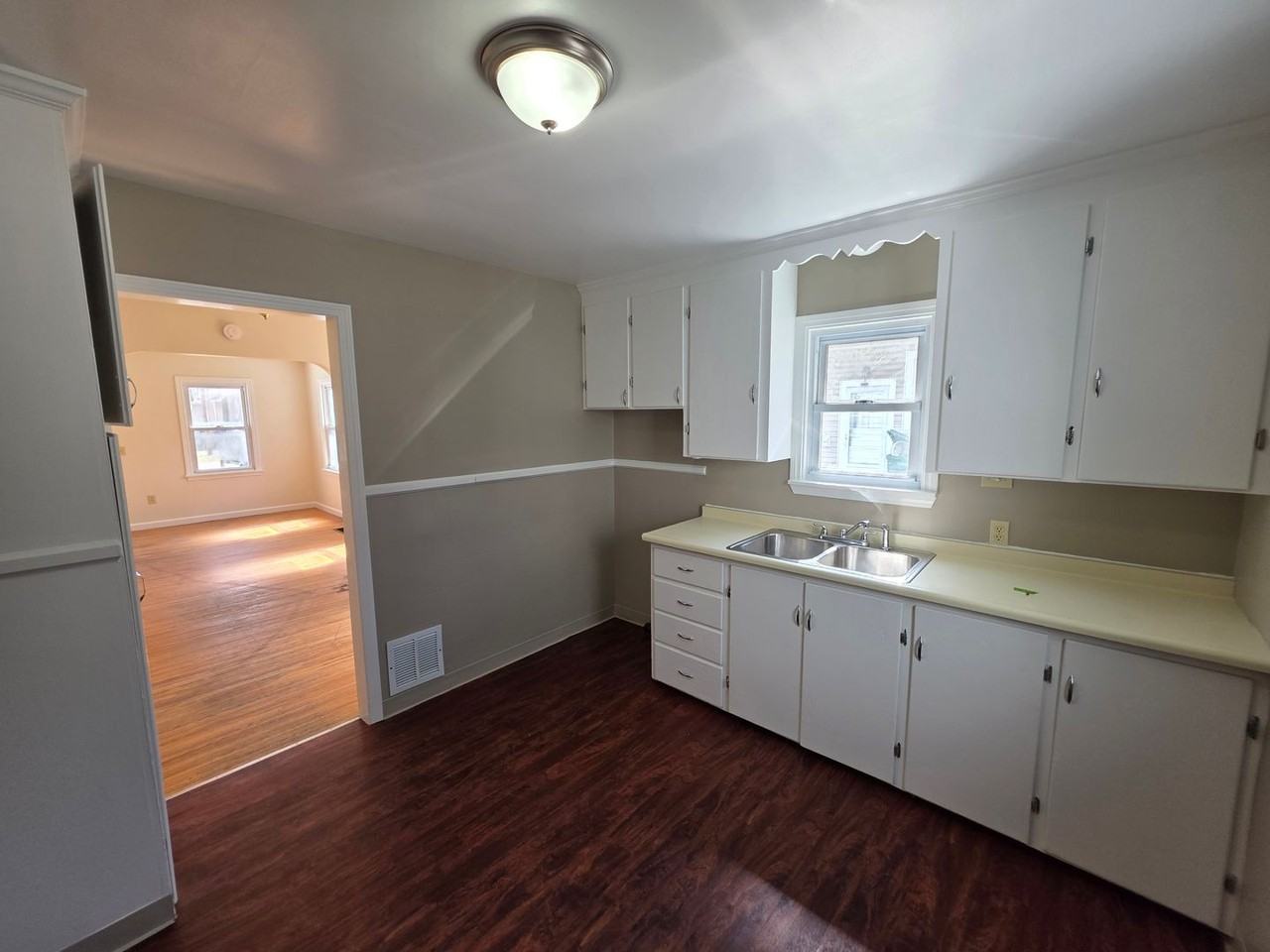 304 Bakerdale Rd - Photo 2 of 18