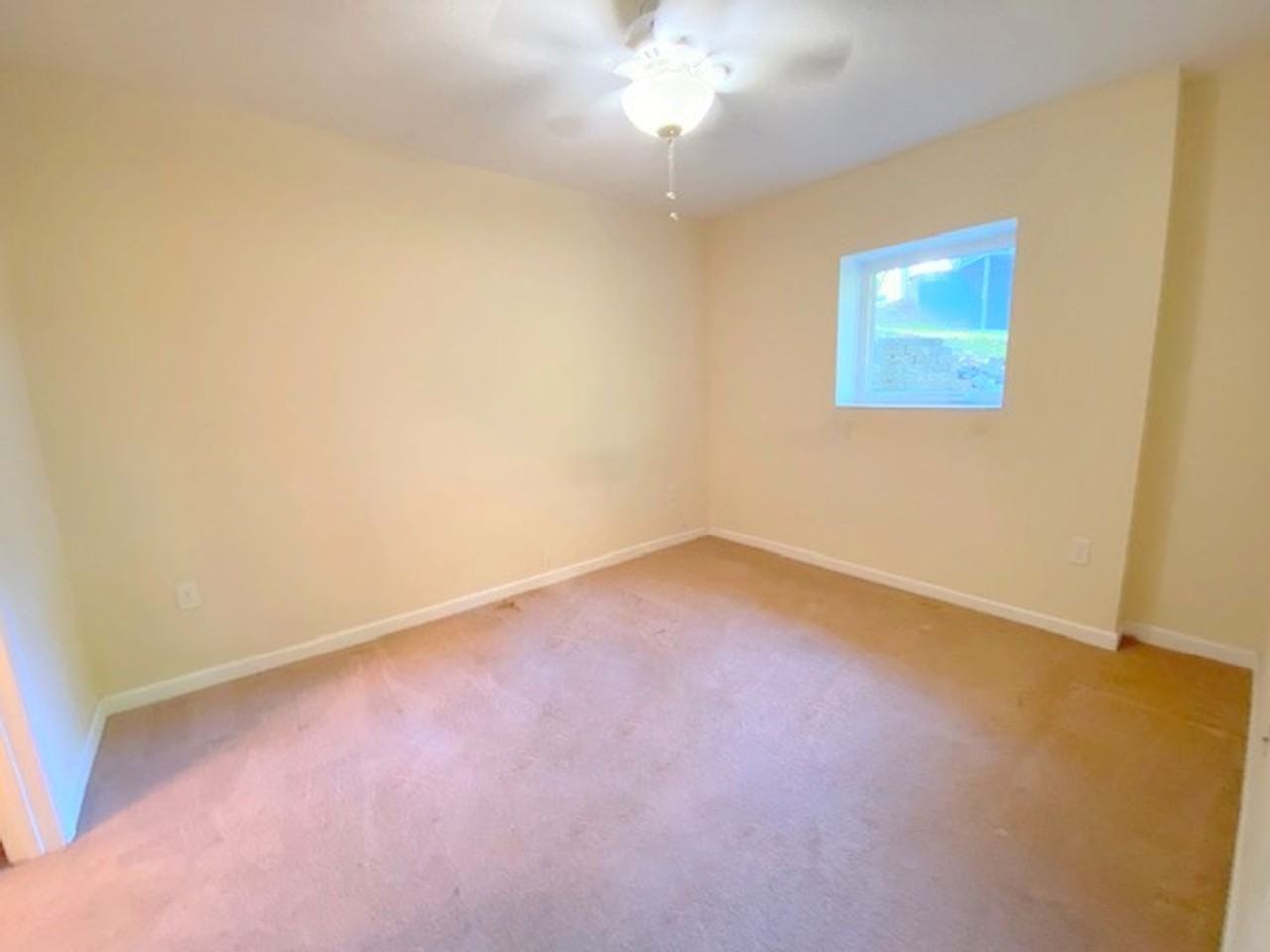 24 Triple H Dr - Photo 6 of 10