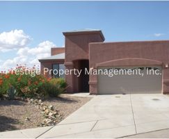 featured image of 301 E Desert Haven Pl
