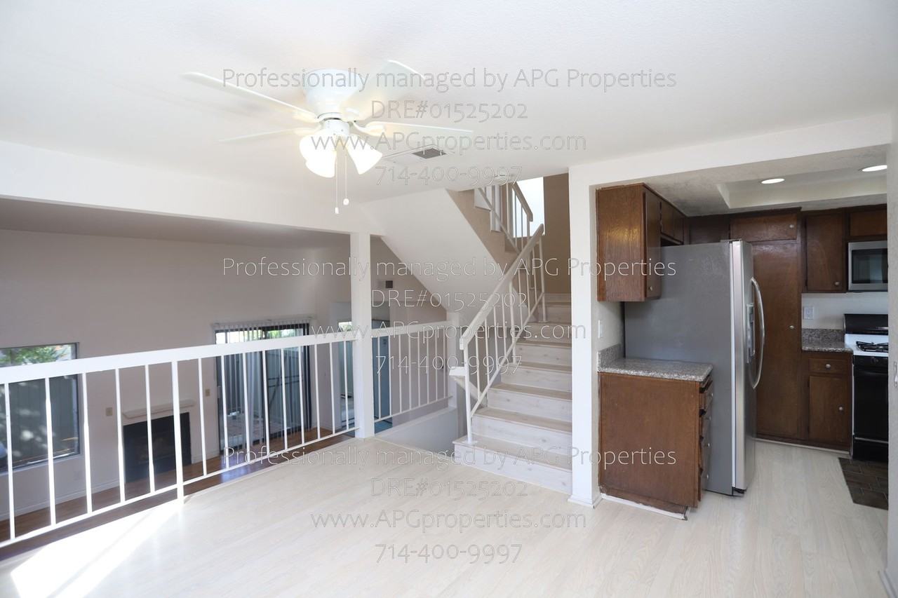 2000 W Palmyra Ave #32 - Photo 4 of 31