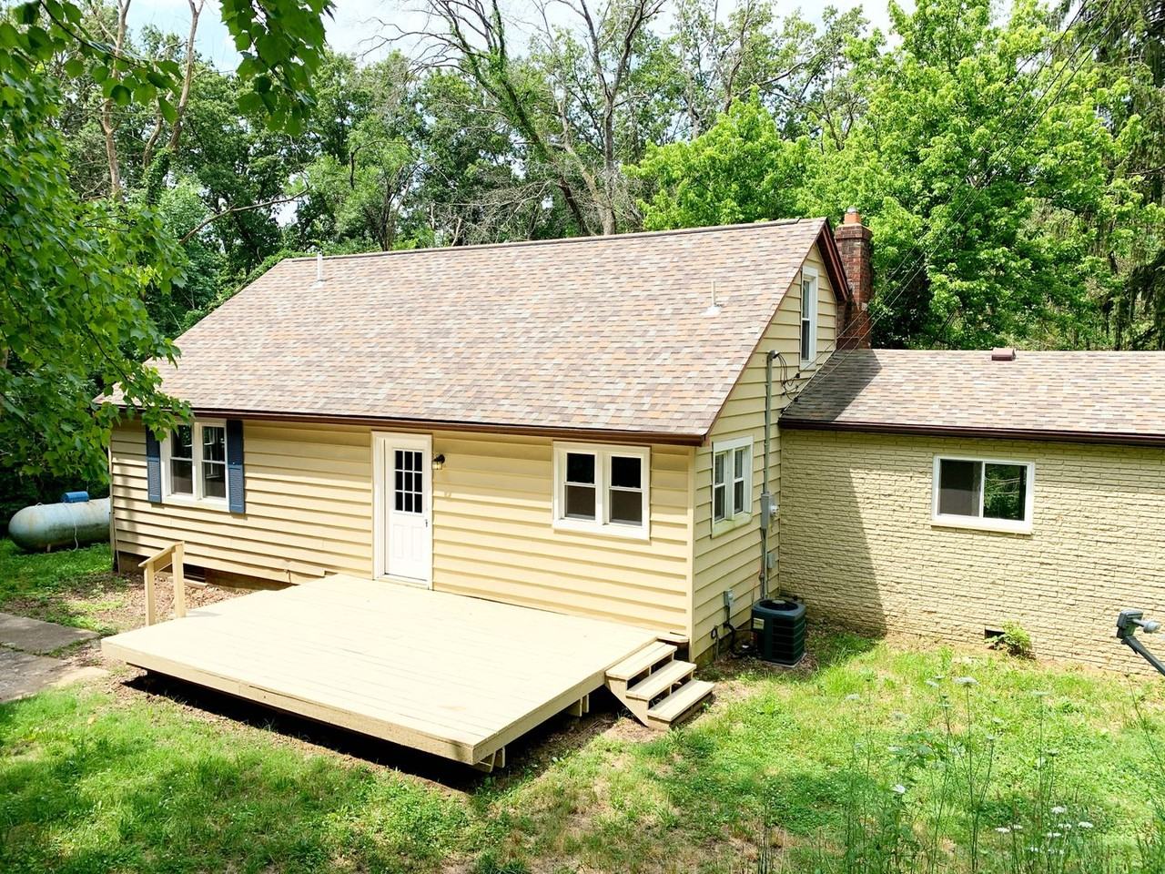 300 Bethel Rd - Photo 4 of 30