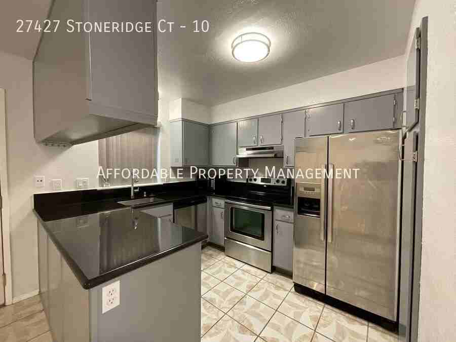 27427 Stoneridge Ct #10 - Photo 5 of 13