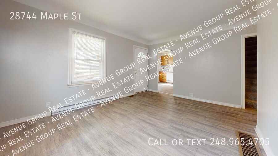 28744 Maple St - Photo 5 of 13