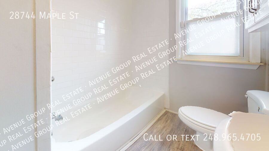 28744 Maple St - Photo 7 of 13