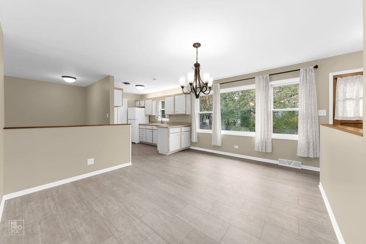 410 Northshore Dr - Photo 4 of 14