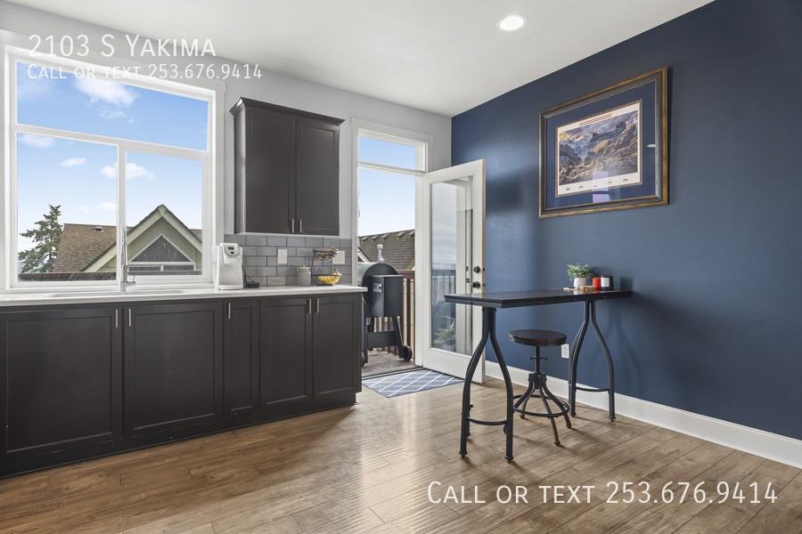 2103 Yakima Ave - Photo 6 of 26