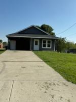 featured image of 107 E Miller