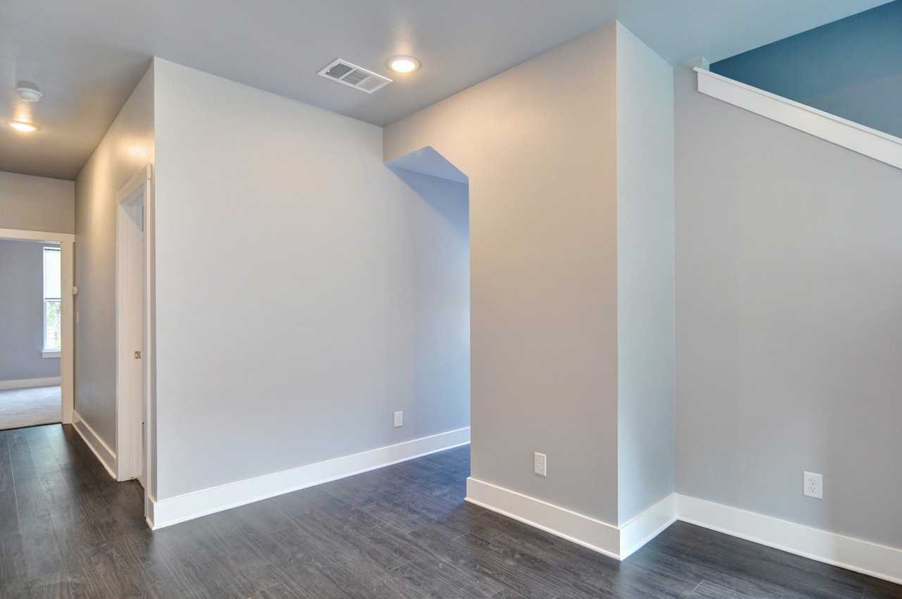 2822 Forest Park Blvd #2026 - Photo 6 of 37
