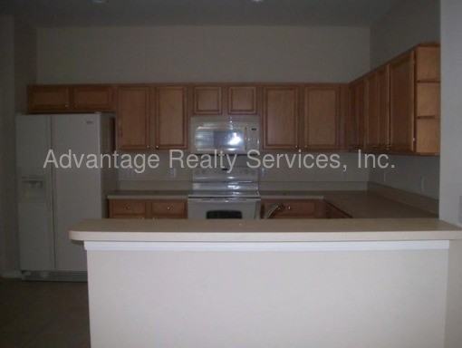 3450 Chapel Creek Cir - Photo 2 of 10