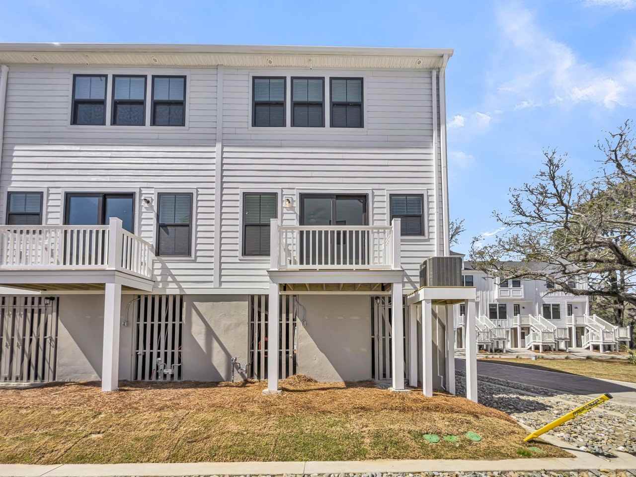 Tides at Park Circle - Photo 3 of 44