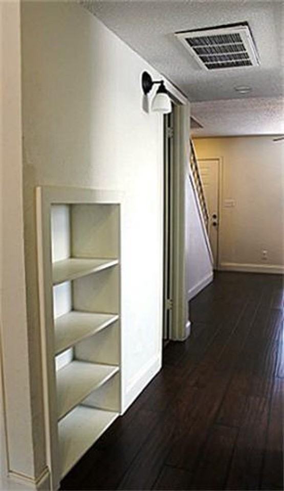 2729 Hurstview Drive - 2729 Hurstview Drive #D - Photo 4 of 16