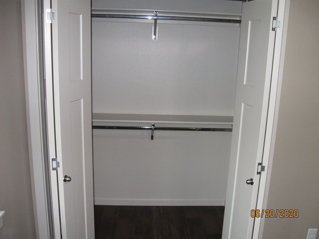 1845 17th Ave Se #1845 - Photo 4 of 28