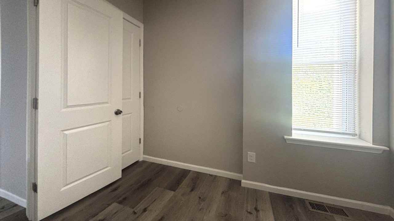 126 N Edgewood St - Photo 2 of 15