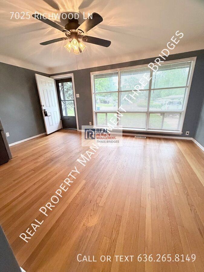 7025 Richwood Ln - Photo 2 of 18