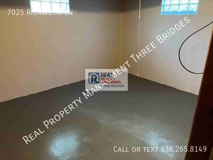 7025 Richwood Ln - Photo 5 of 18