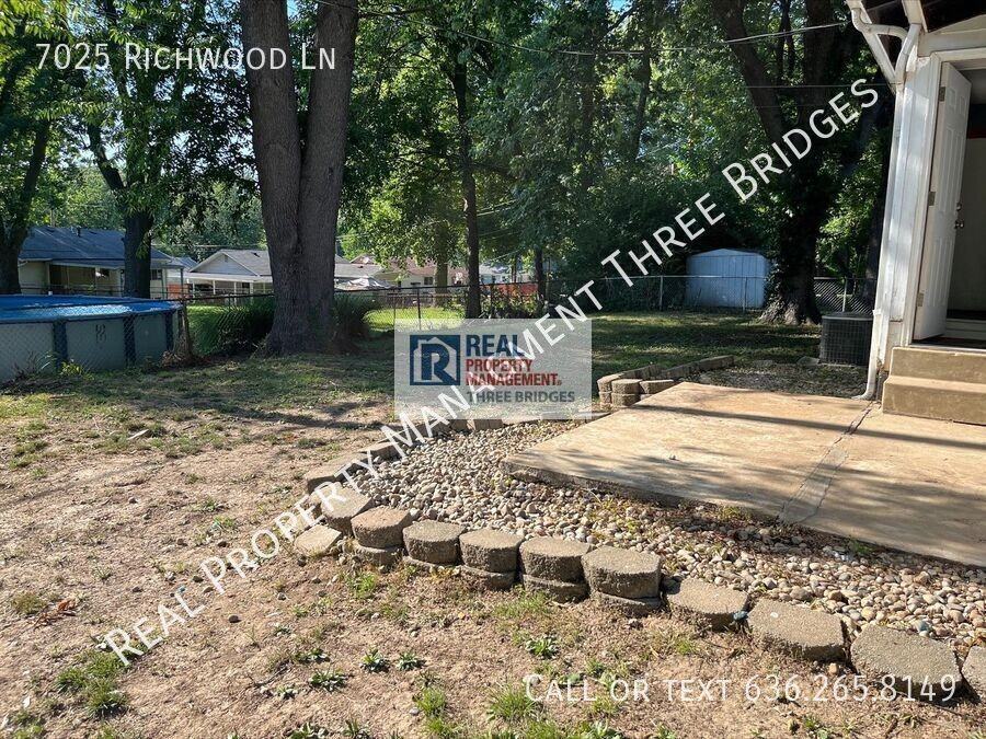 7025 Richwood Ln - Photo 6 of 18