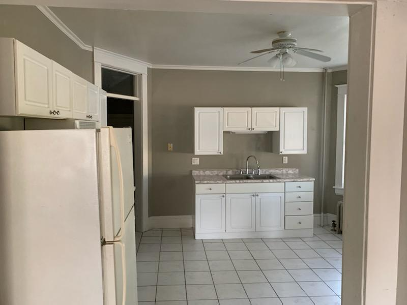 300 60th St #1 - Photo 4 of 7