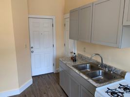 featured image of 2600 Elim Ave #4