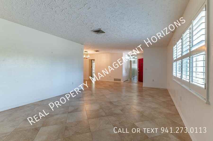 5217 Canterbury Dr - Photo 5 of 26