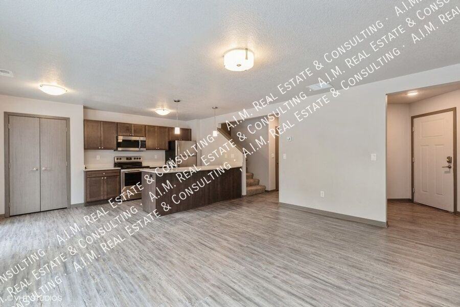 4006 Nw Northwood Ln - Photo 6 of 17