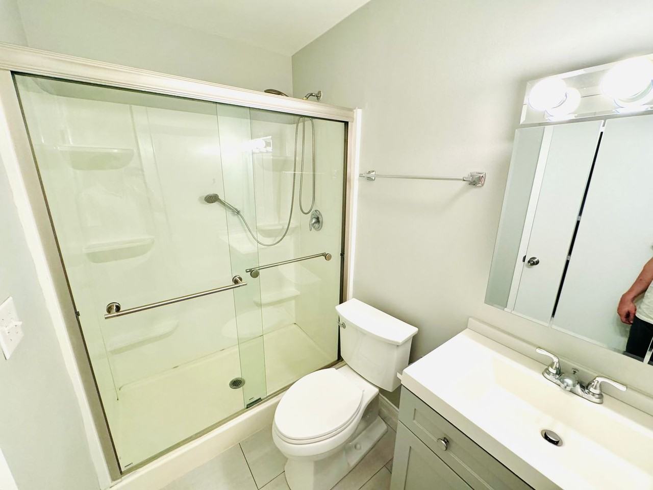 13630 Hart Dr - Photo 4 of 15