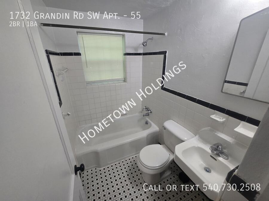 1732 Grandin Rd Sw #55 - Photo 7 of 17