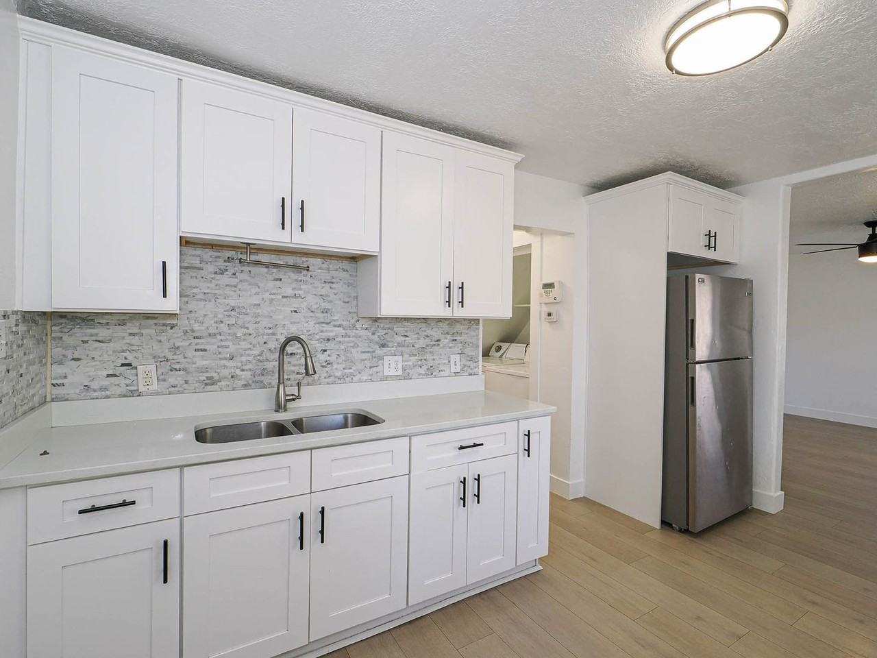 67 N 900 W - Photo 6 of 23