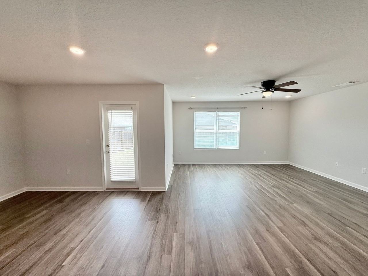 4383 Winged Elm Ct - Photo 4 of 20