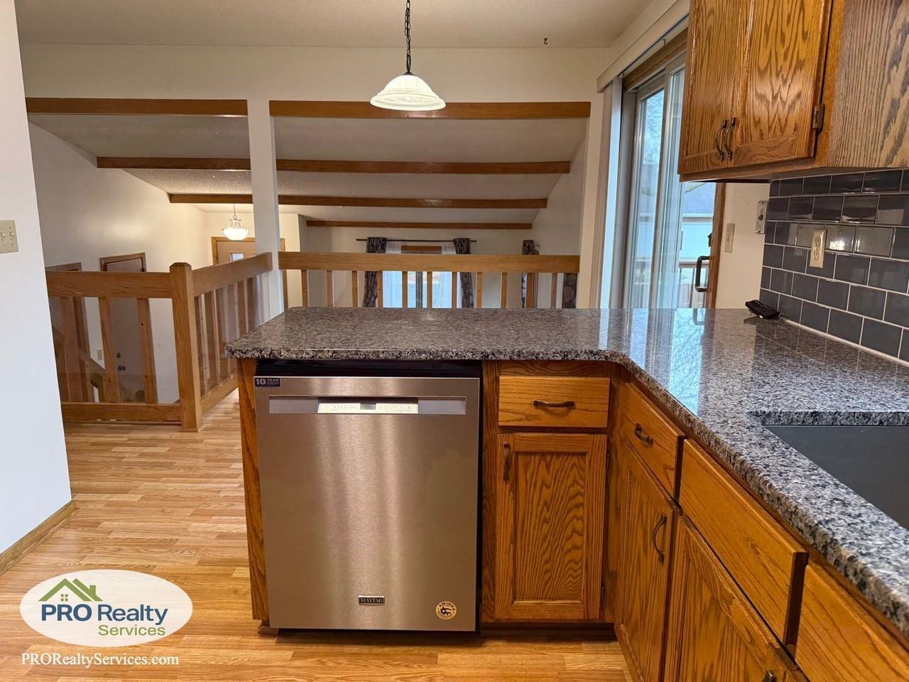 5593 Sheldon St - Photo 6 of 28