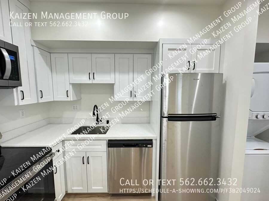 11893 Truro Ave #12 - Photo 7 of 12