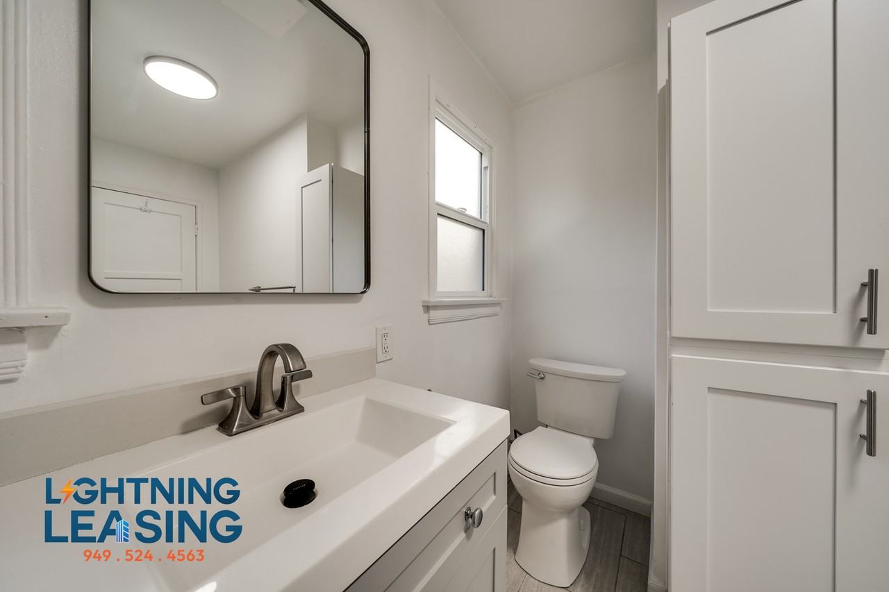 1363 Hauser Blvd #3 - Photo 6 of 21