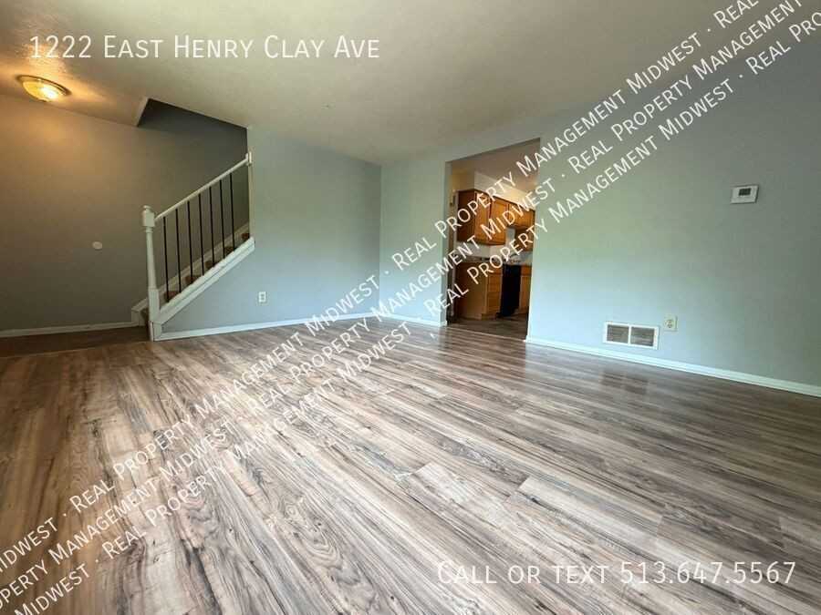 1222 E Henry Clay Ave - Photo 6 of 15