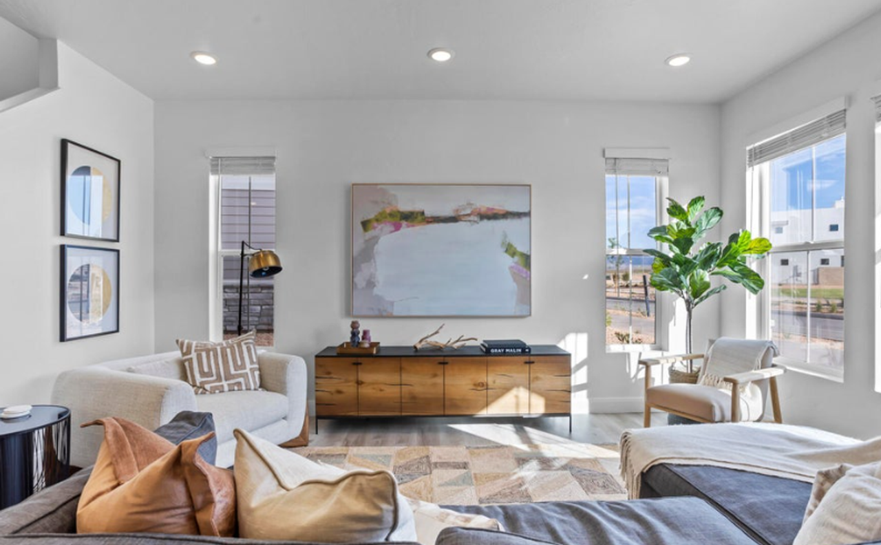 488 W Greenstone Pl - Photo 3 of 27