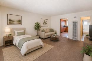 808 6th St #4 - Photo 1 of 1