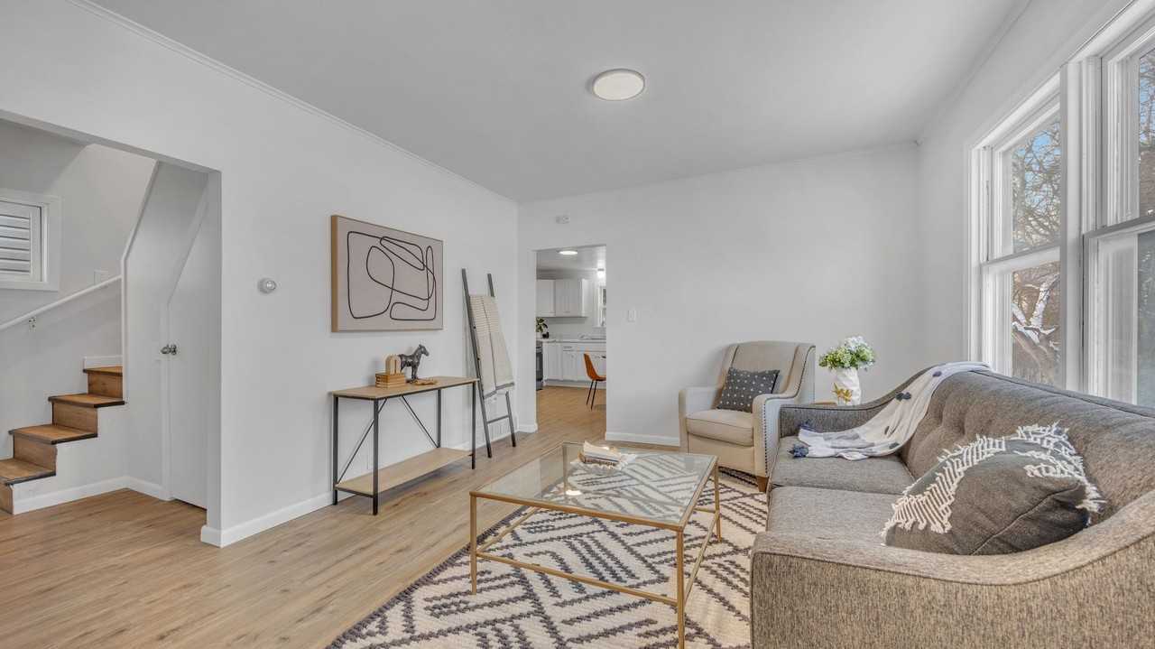 1118 S 13th St - Photo 7 of 26