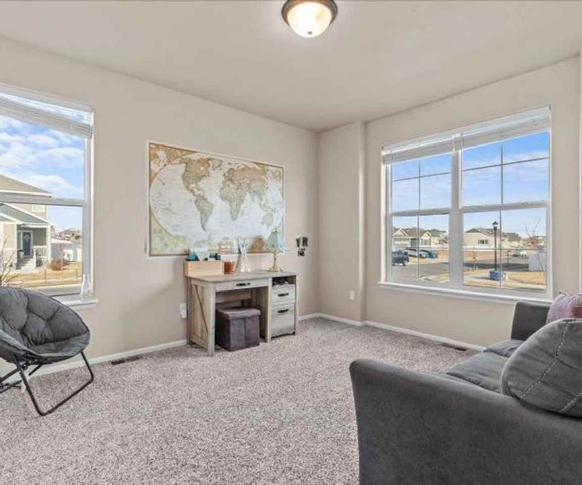 1803 104th Ave - Photo 5 of 34