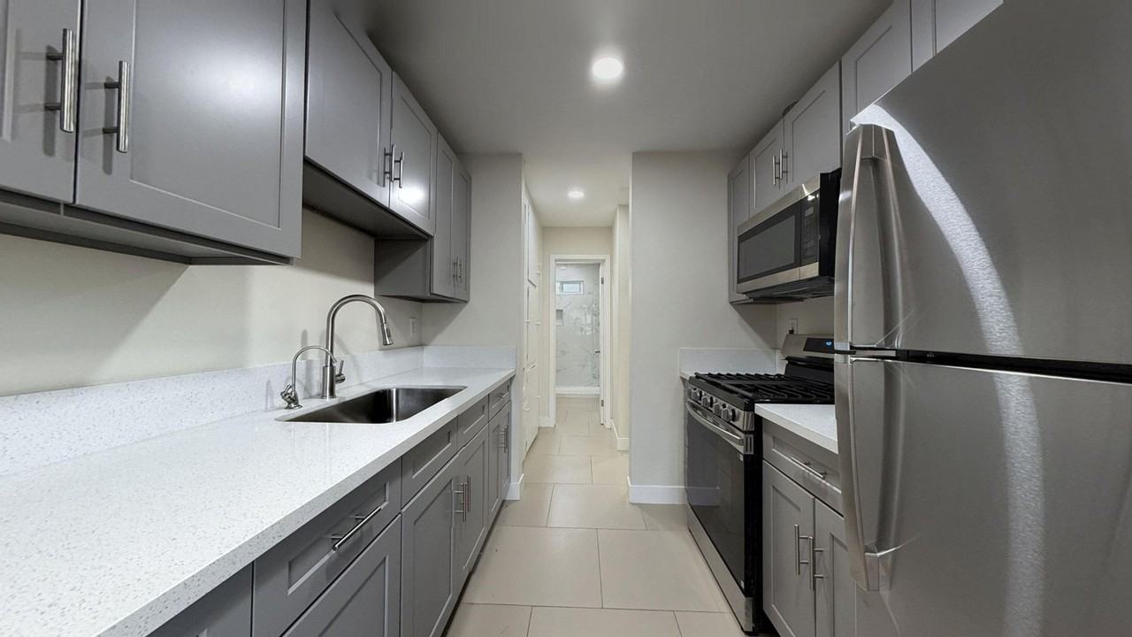 3980 Cedar St - Photo 7 of 16