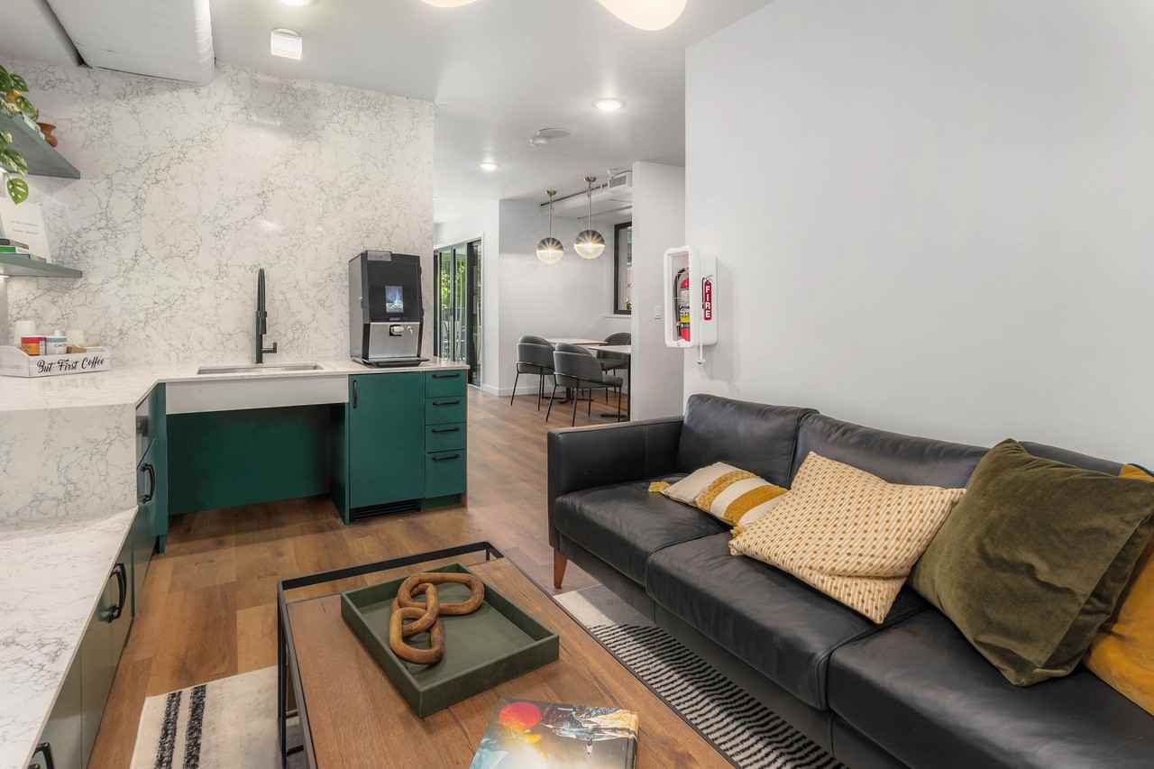 Contour Apartments - Photo 5 of 50