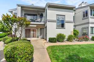 featured image of 425 Ridgecrest Trl #225