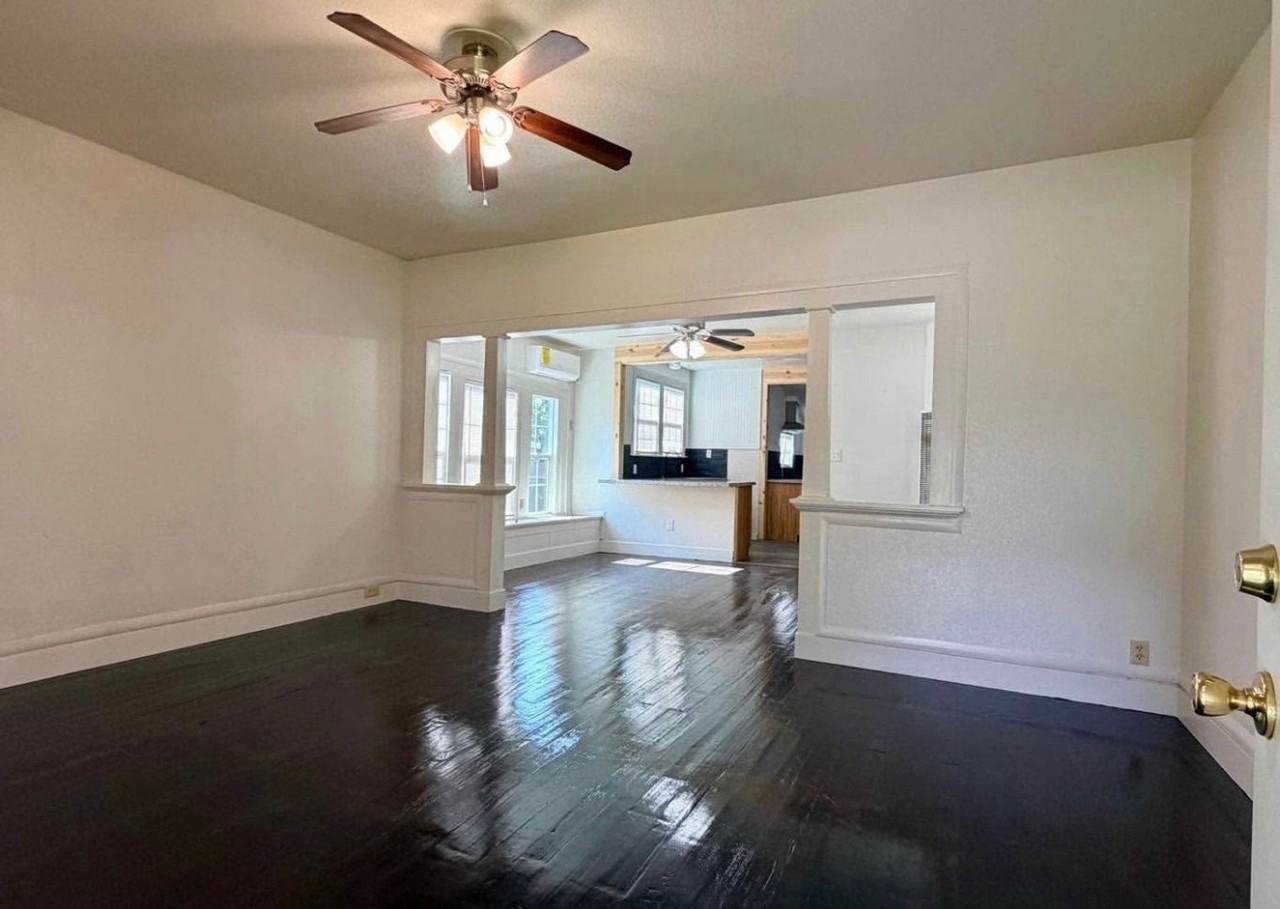 314 N D St - Photo 2 of 5