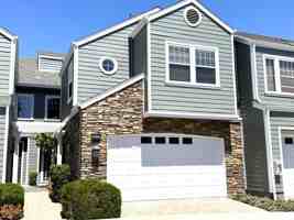 featured image of 4742 Beachwood Ct