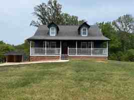 featured image of 3339 Riveroaks Dr