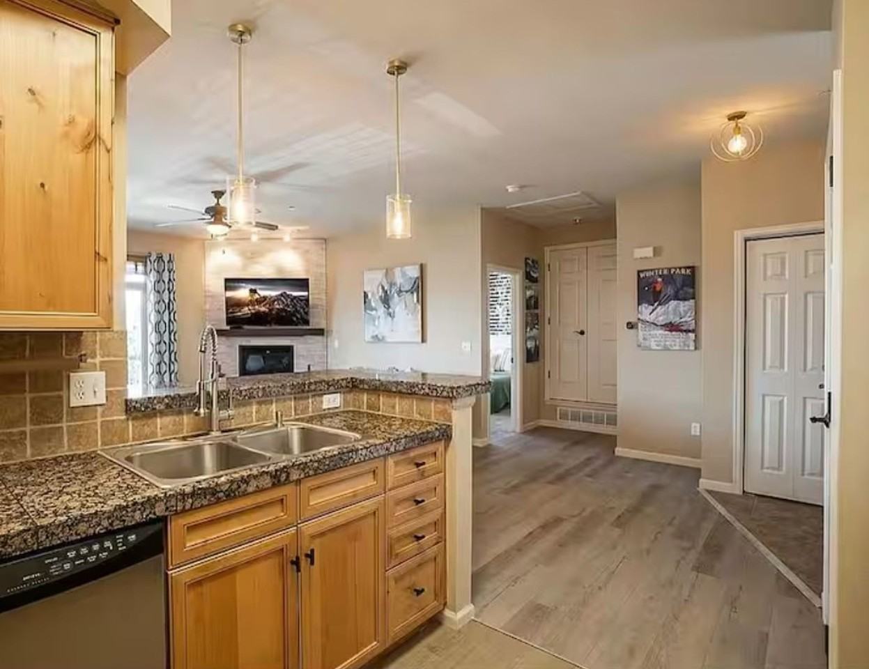 175 Spinner St - Photo 7 of 18