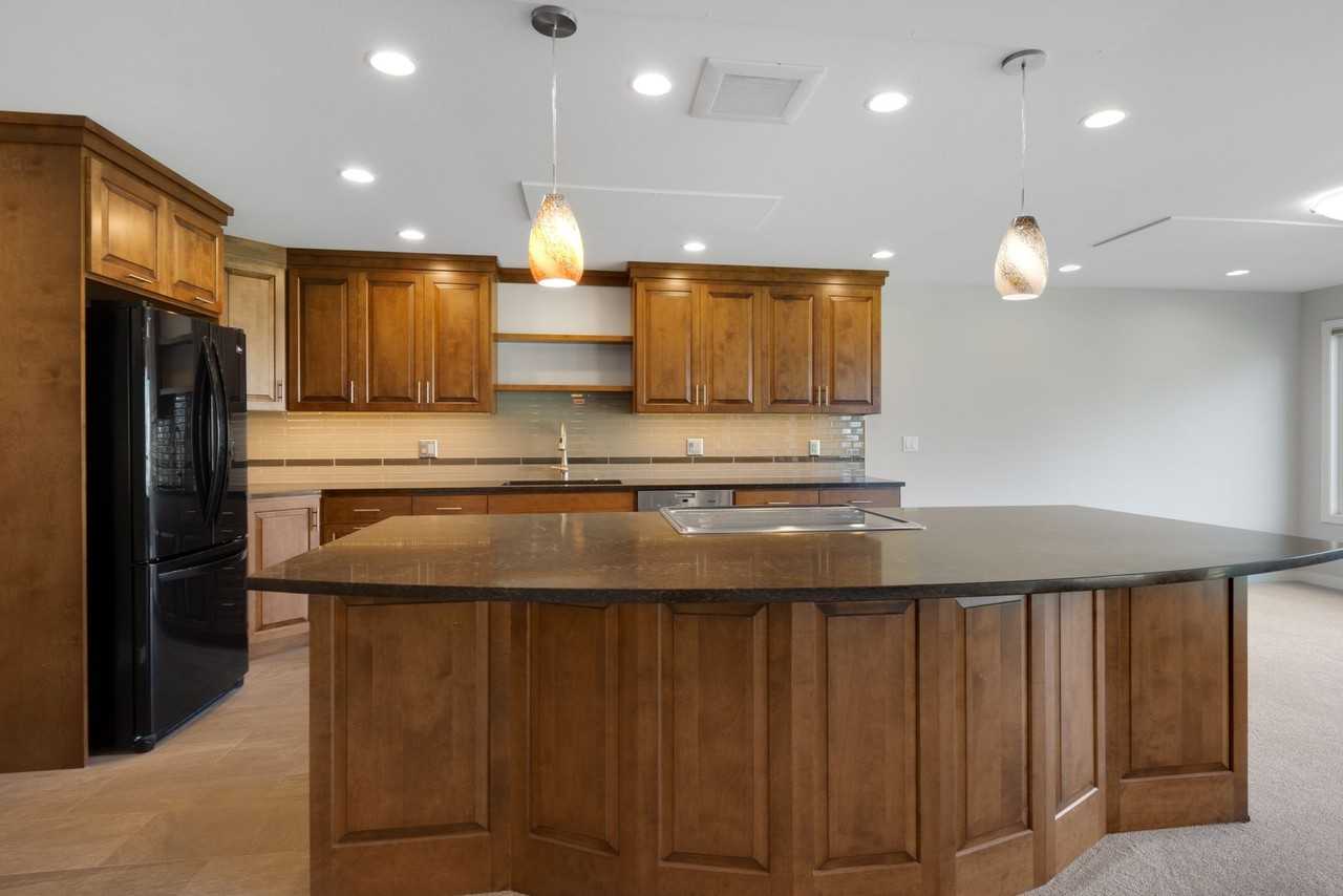 387 101st Ave Se #202F - Photo 6 of 20